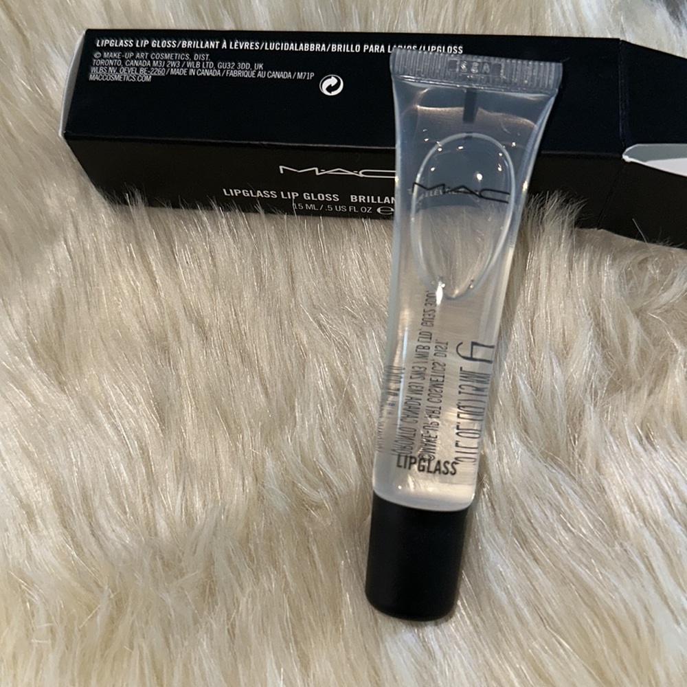 M.A.C Lipglass Lip Gloss